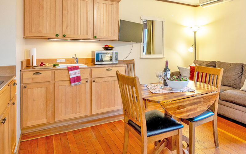 Kitchenette in the Falls Suite at Victoria Falls House, Nelson BC.